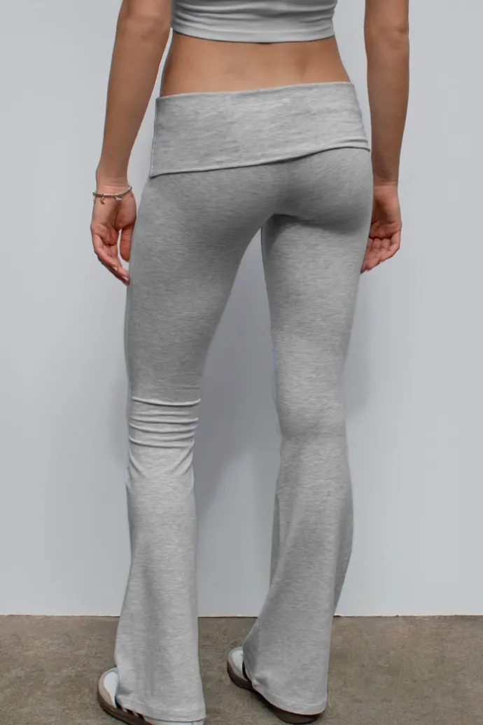pantaloni_con_risvolto_2-2.webp Donna Subdued Pantaloni con risvolto