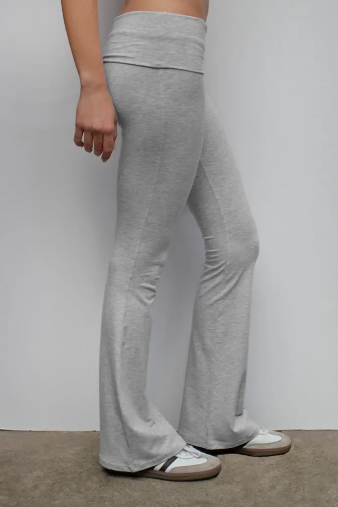 pantaloni_con_risvolto_3-2.webp Donna Subdued Pantaloni con risvolto