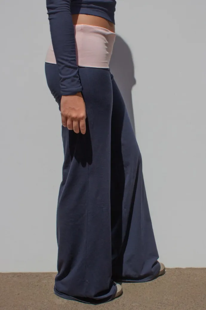 pantaloni_wideleg_con_risvolto_3.webp Donna Subdued Pantaloni Wide-leg con risvolto