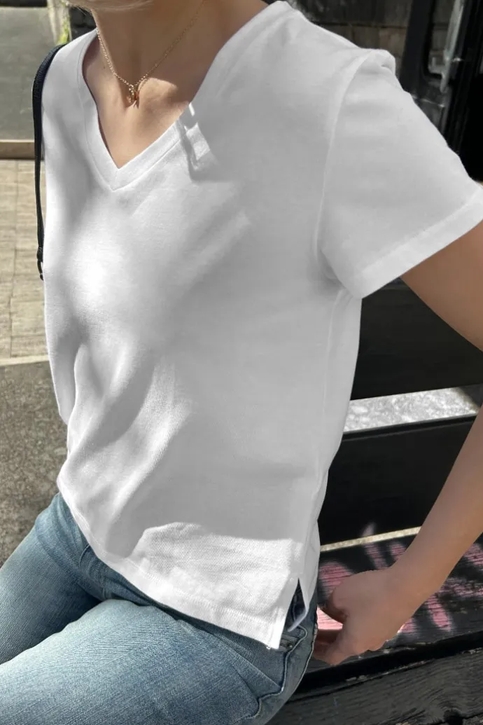 Donna Subdued T-shirt a V