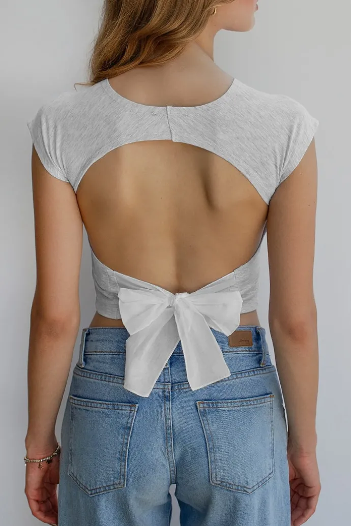 tshirt_fiocco_dietro_2.webp Donna Subdued T-shirt fiocco dietro