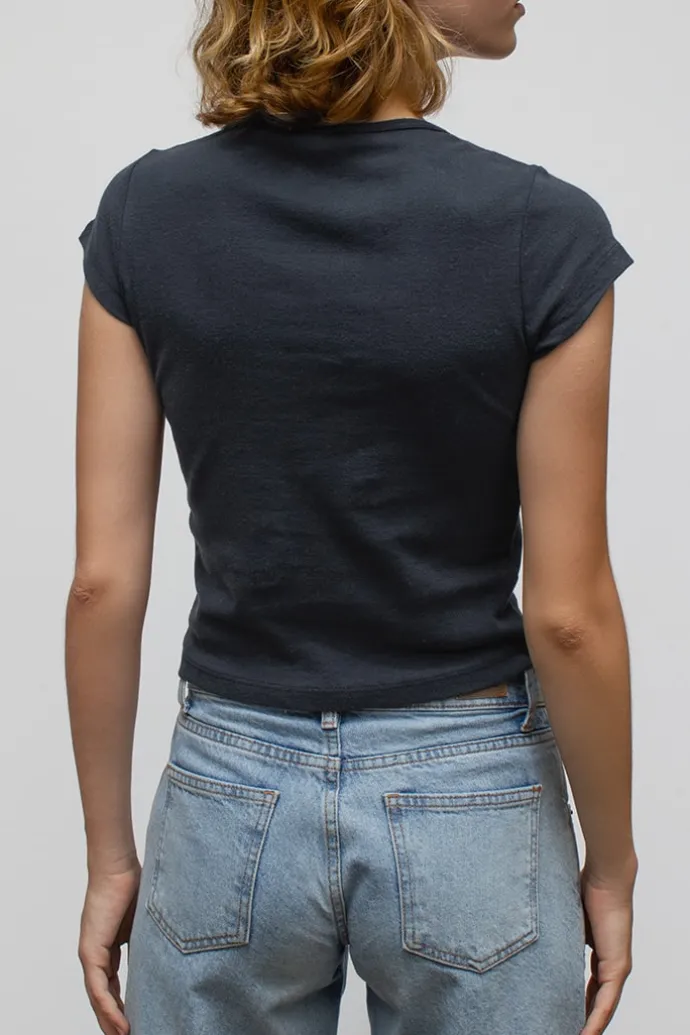 tshirt_ma_anche_basta_2.webp Donna Subdued T-shirt Ma anche basta